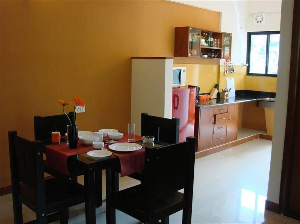 Urban Oasis Apartment Mysore Luaran gambar
