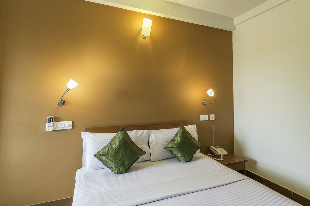 Urban Oasis Apartment Mysore Luaran gambar